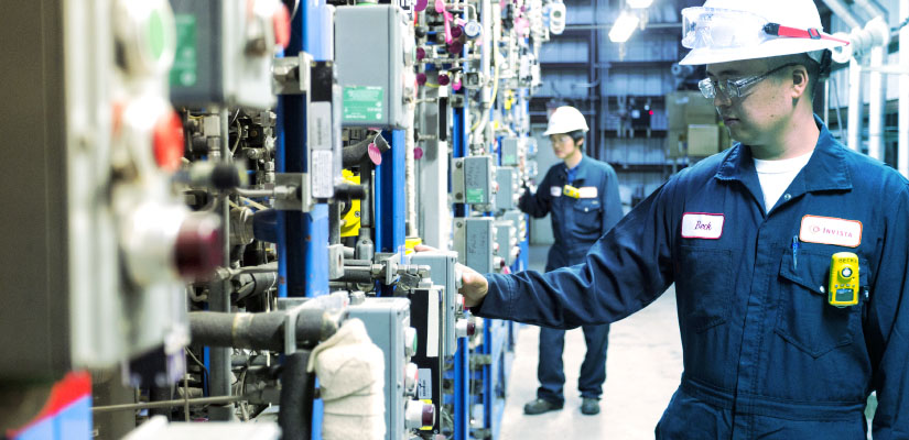 Today in Orange, Texas, the INVISTA team has virtually eliminated a hazardous chemical from the nylon 6,6 production process by not even producing it in the first place. 
